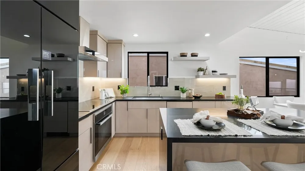 1095 Miramar Laguna Beach, CA 92651