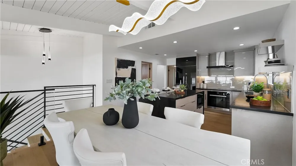 1095 Miramar Laguna Beach, CA 92651