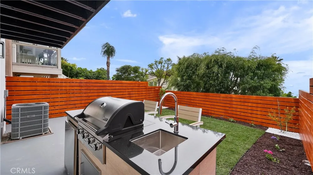 1095 Miramar Laguna Beach, CA 92651