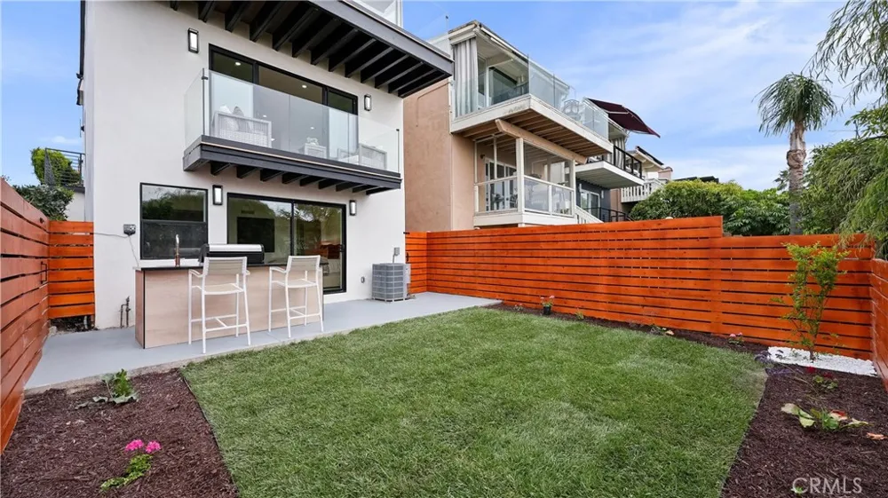 1095 Miramar Laguna Beach, CA 92651