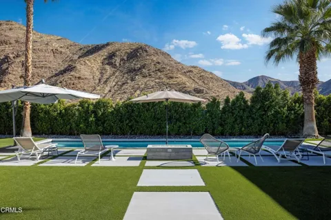 3076 Arroyo Seco