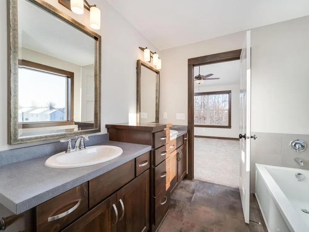 1026 Bellaire Boulevard NW Isanti, MN 55040