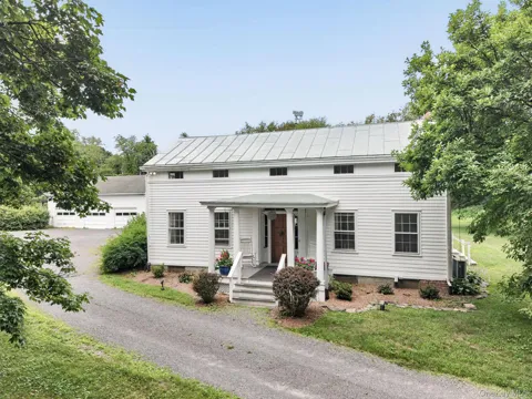 210 Middle Road
