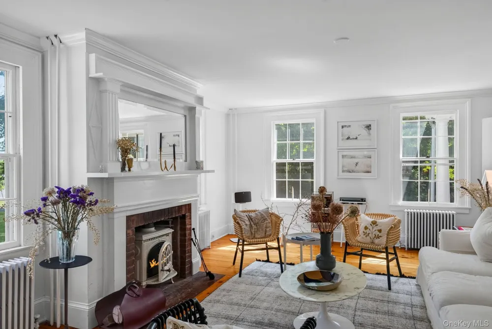 210 Middle Road Hudson, NY 12534
