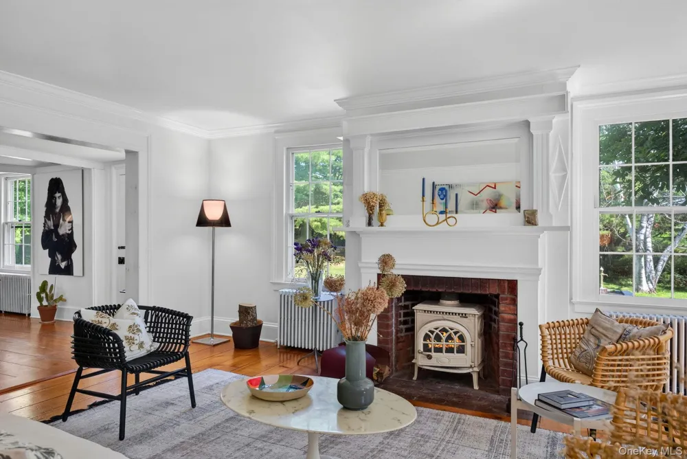 210 Middle Road Hudson, NY 12534