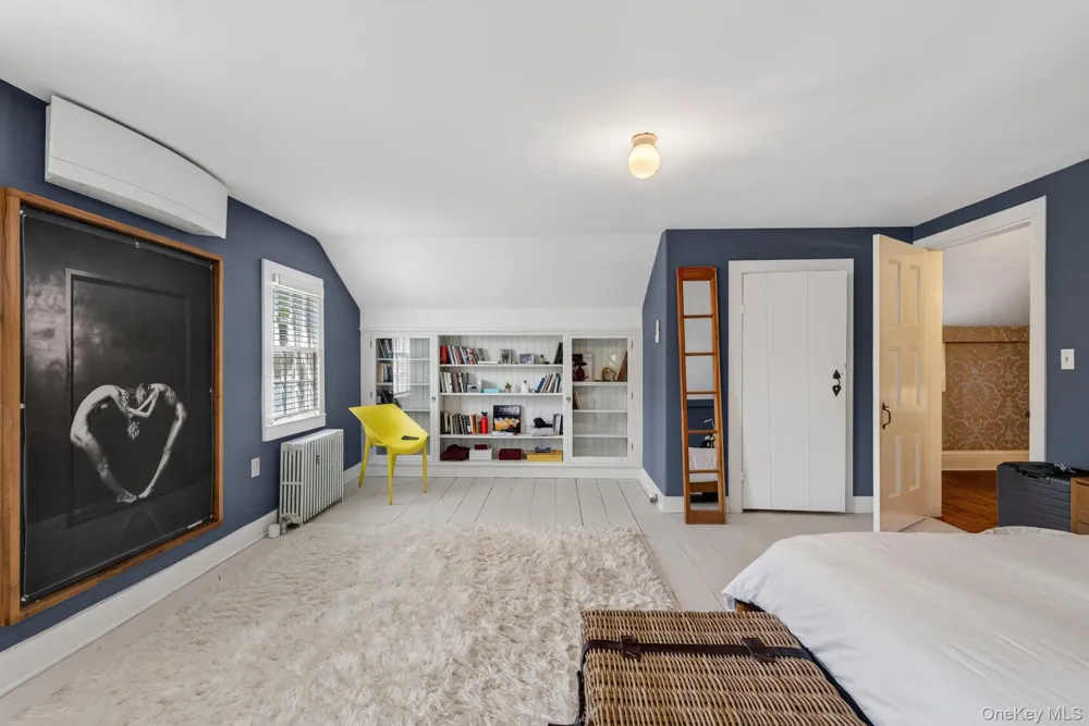 210 Middle Road Hudson, NY 12534