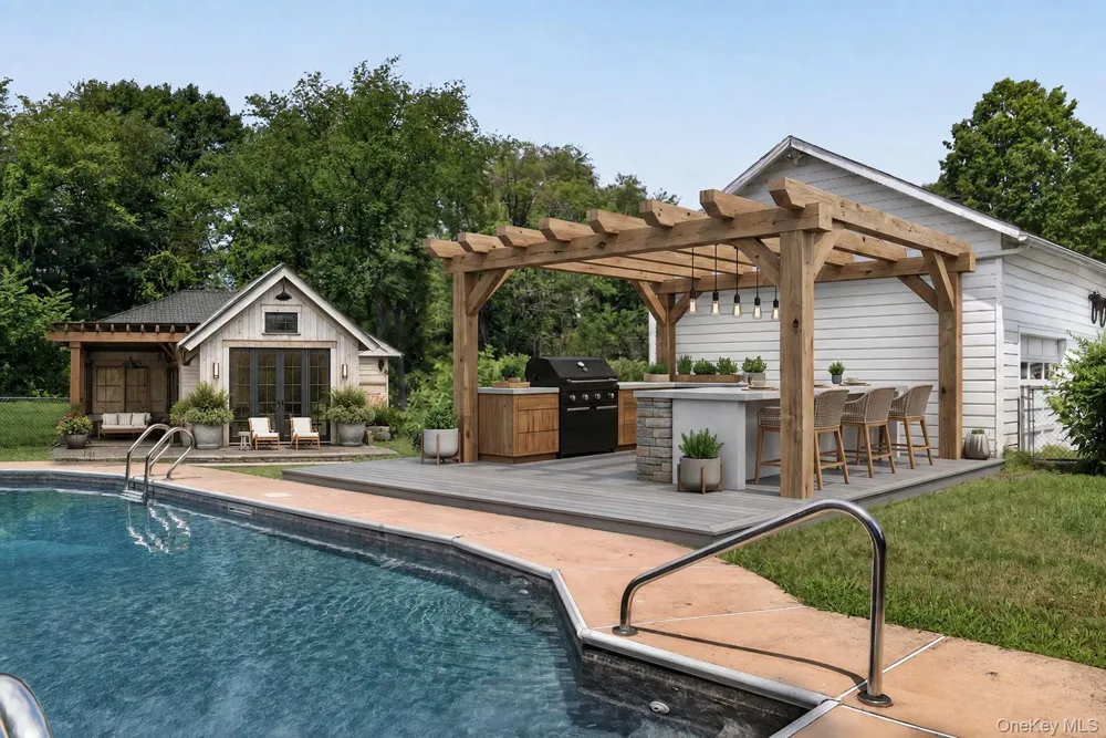 210 Middle Road Hudson, NY 12534