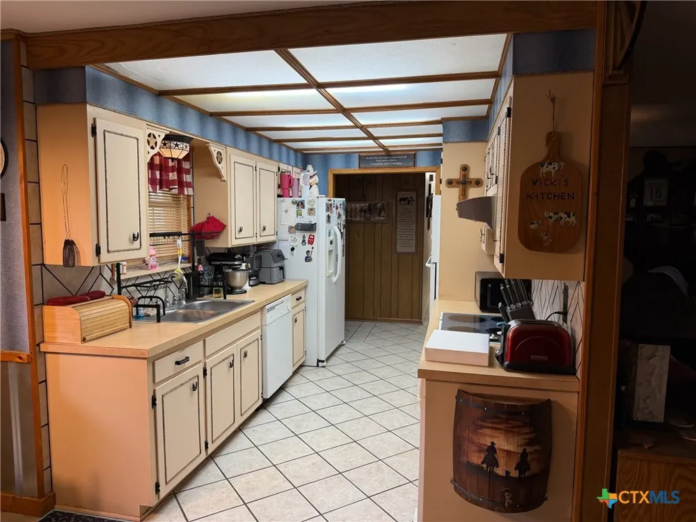 113 Leisure Acres Drive Gatesville, TX 76528