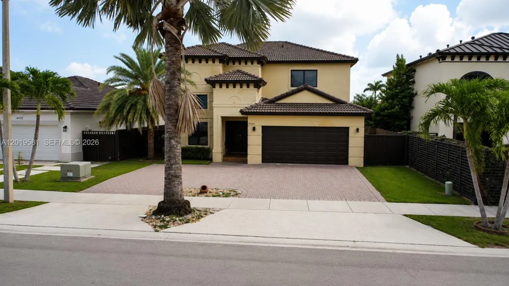 4450 SW 164th Ave