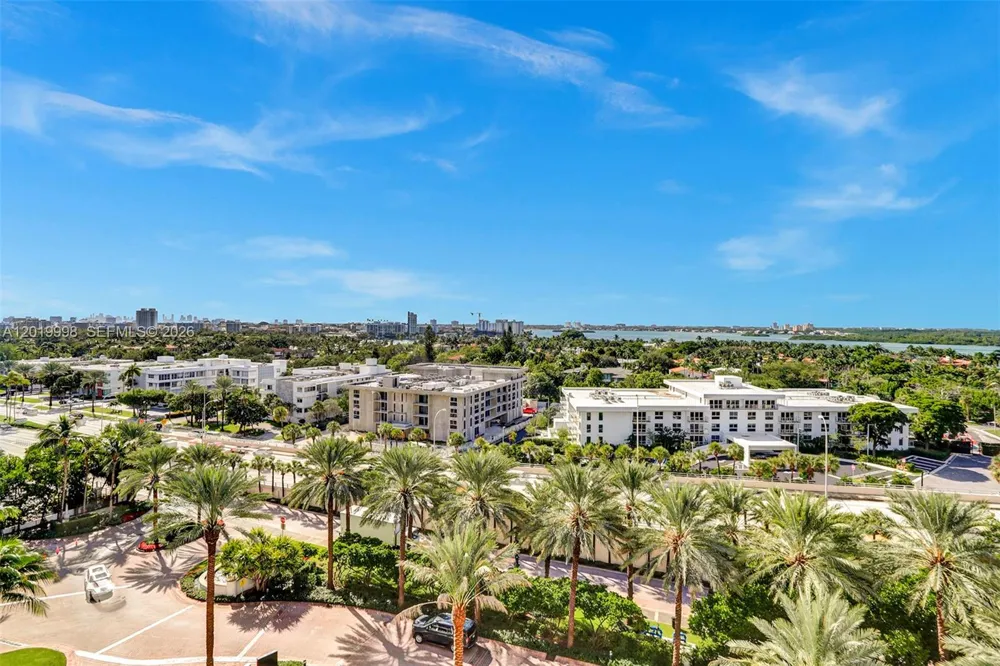 10275 Collins Ave #829 Bal Harbour, FL 33154