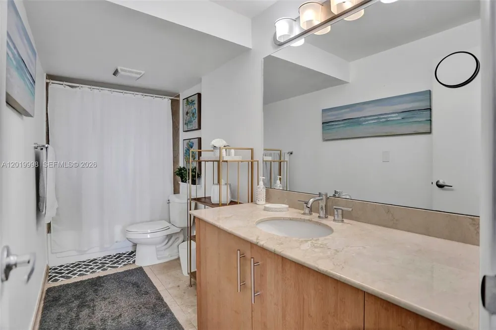 10275 Collins Ave #829 Bal Harbour, FL 33154