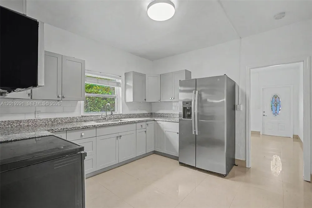 5917 SW 62nd Ter #0 South Miami, FL 33143