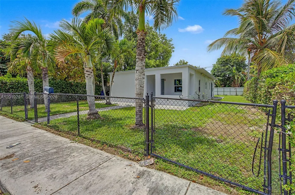5917 SW 62nd Ter #0 South Miami, FL 33143
