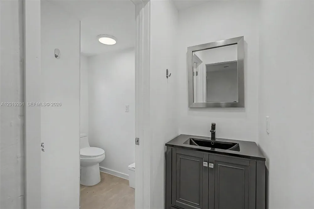 5917 SW 62nd Ter #0 South Miami, FL 33143
