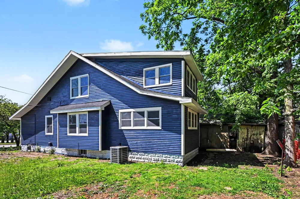 7 S 12th Street Niles, MI 49120