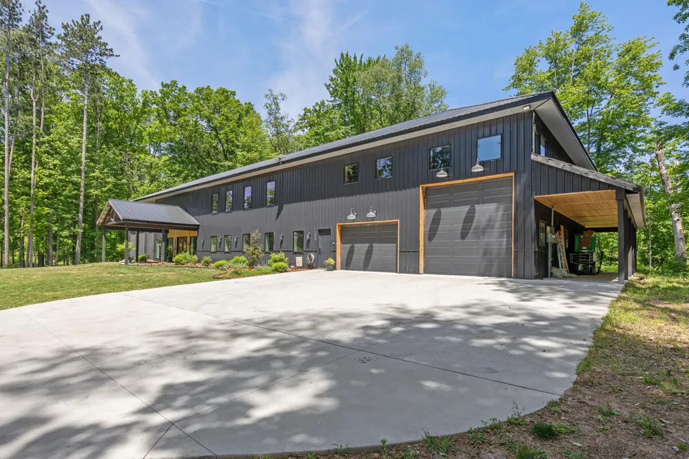9555 Kath Court NE Cannon Township, MI 49341