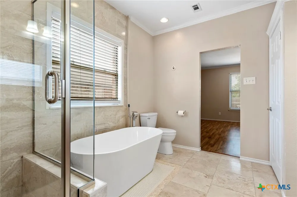 108 Colt Loop Kyle, TX 78640