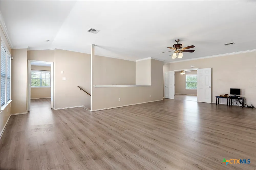 108 Colt Loop Kyle, TX 78640