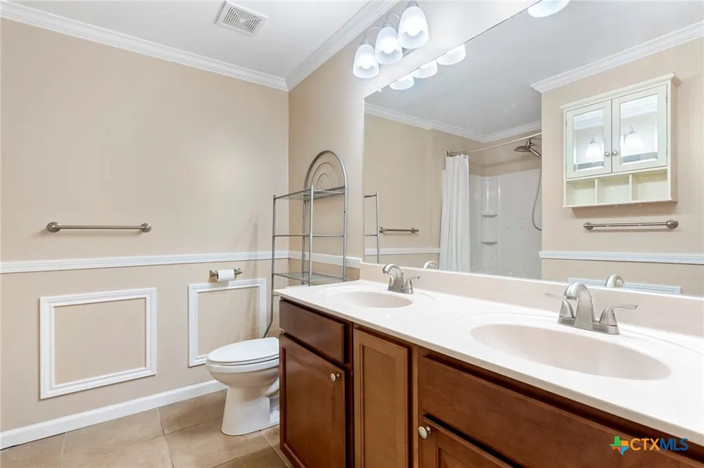 108 Colt Loop Kyle, TX 78640