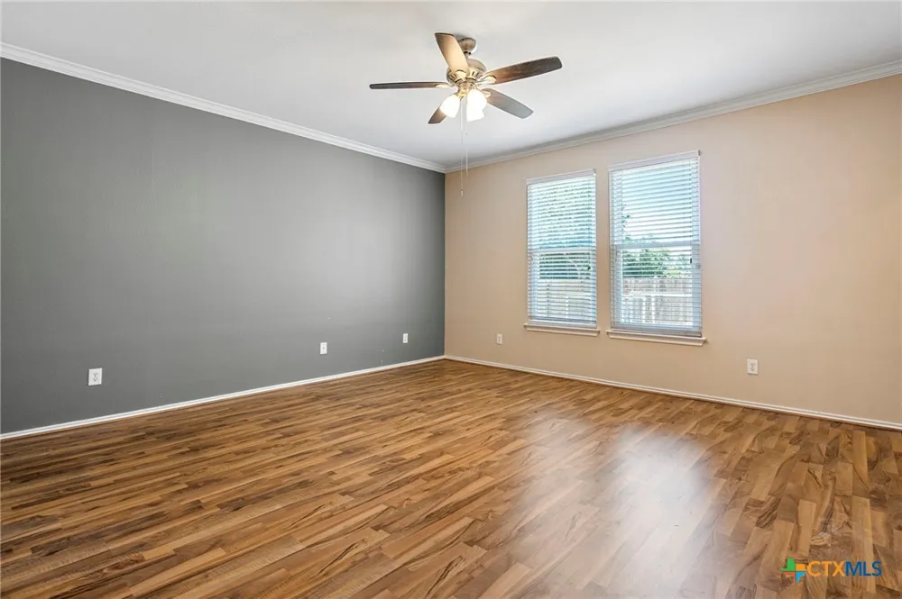 108 Colt Loop Kyle, TX 78640