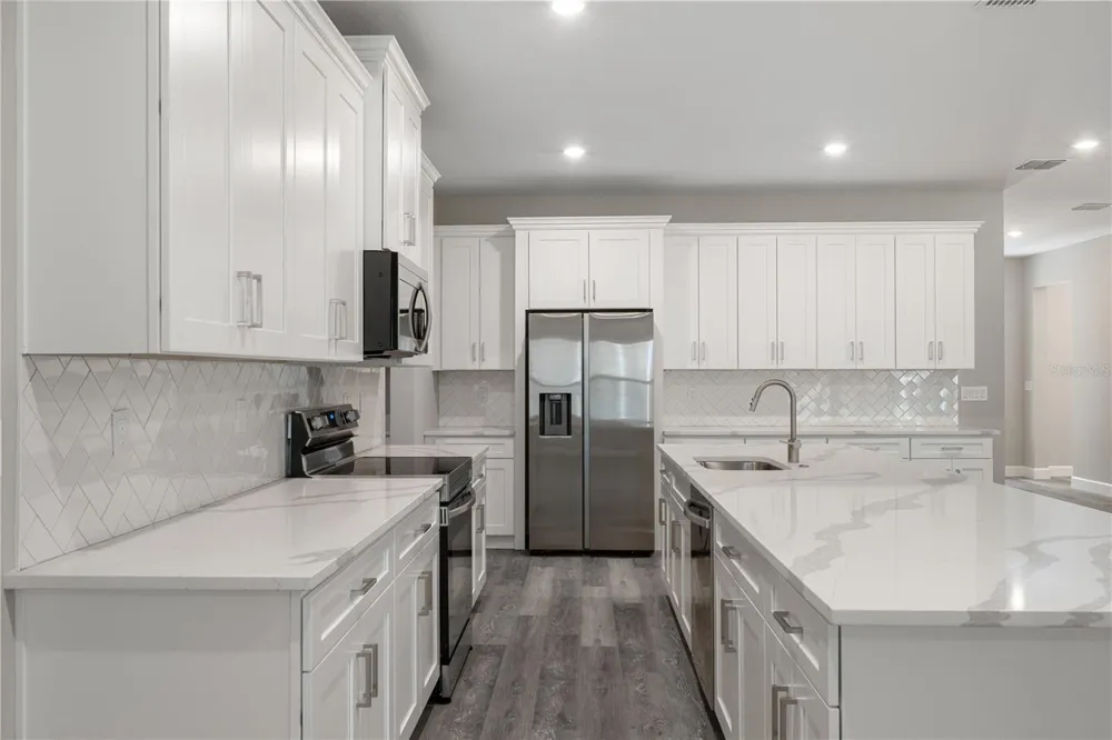 12 S SCHOOL AVENUE Lecanto, FL 34461