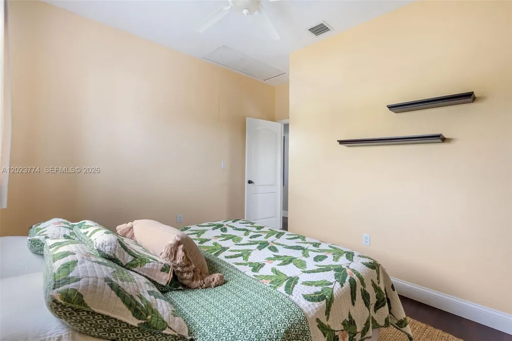 365 Loeb ave Key Largo, FL 33037