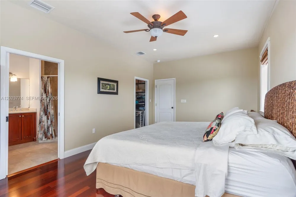 365 Loeb ave Key Largo, FL 33037