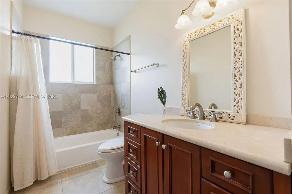 365 Loeb ave Key Largo, FL 33037
