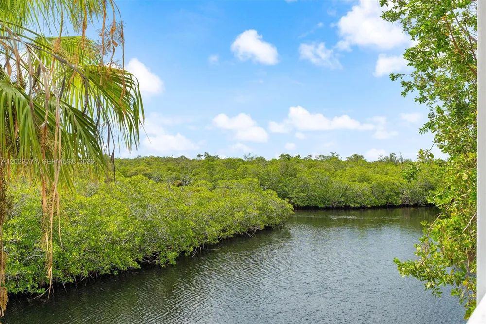 365 Loeb ave Key Largo, FL 33037