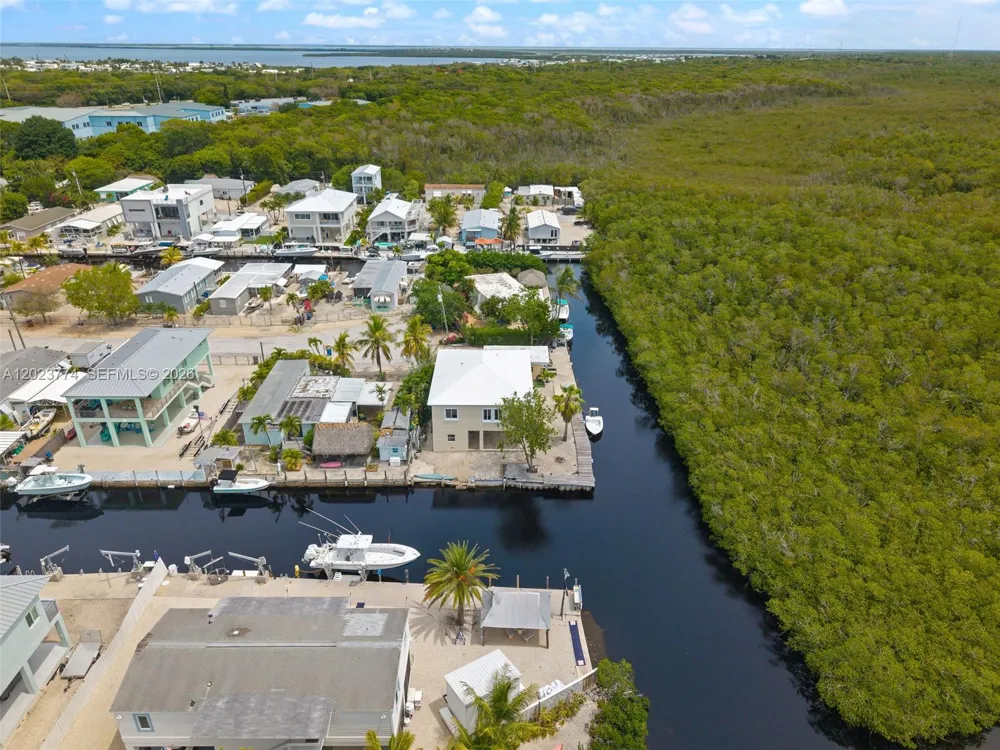 365 Loeb ave Key Largo, FL 33037