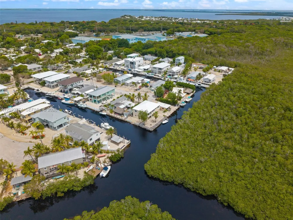 365 Loeb ave Key Largo, FL 33037
