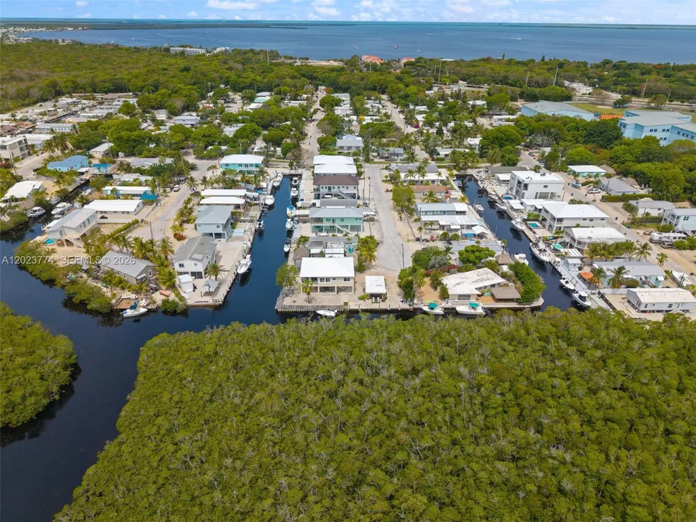 365 Loeb ave Key Largo, FL 33037