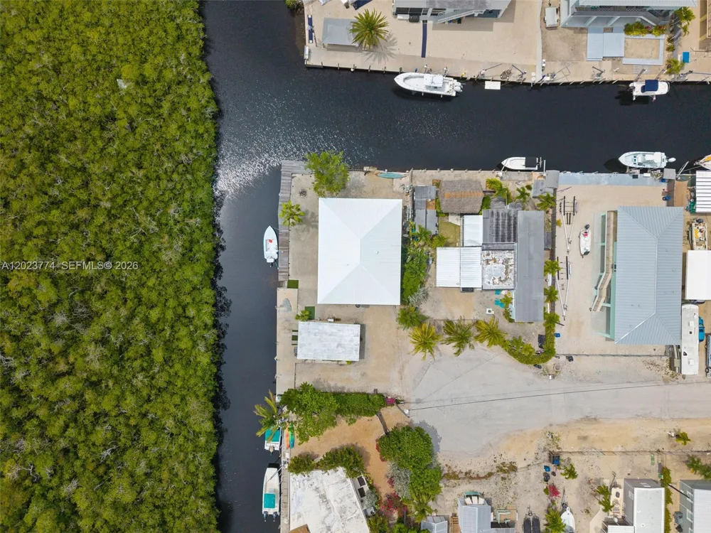 365 Loeb ave Key Largo, FL 33037