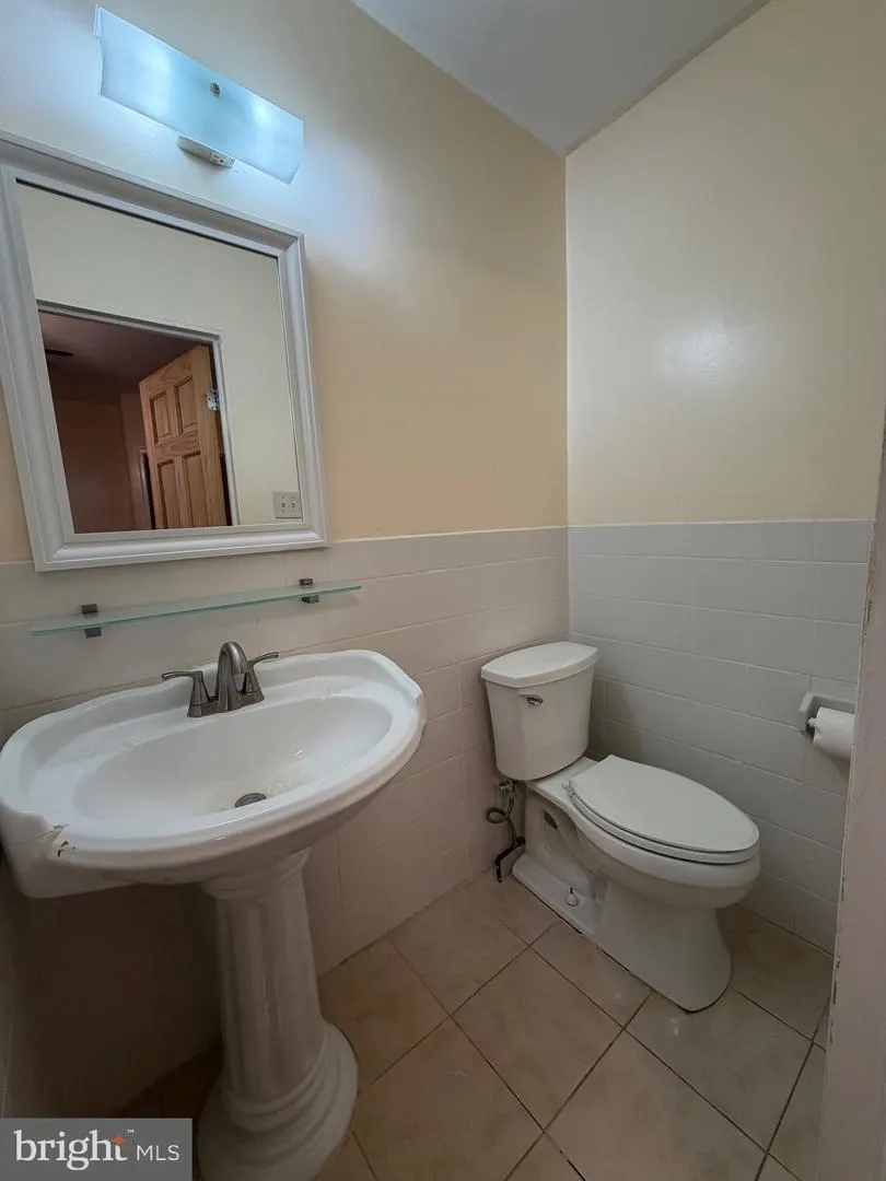 1503 HELLERMAN STREET Philadelphia, PA 19149