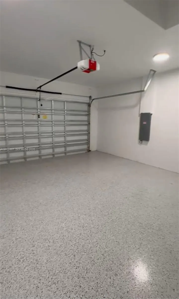 4007 E 13 ST Lehigh Acres, FL 33972
