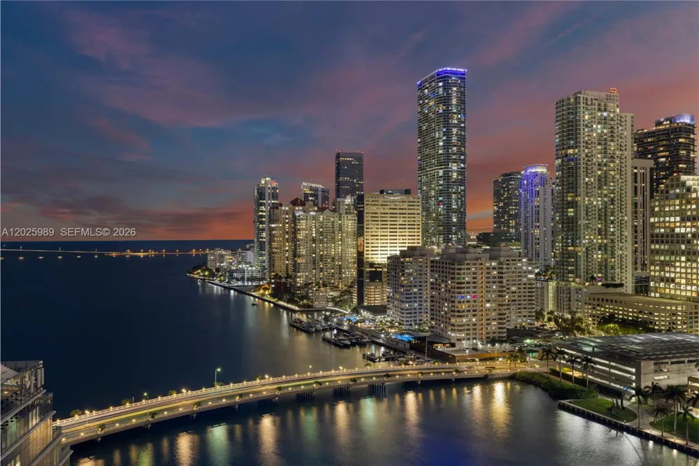 701 Brickell Key Blvd #512 Miami, FL 33131