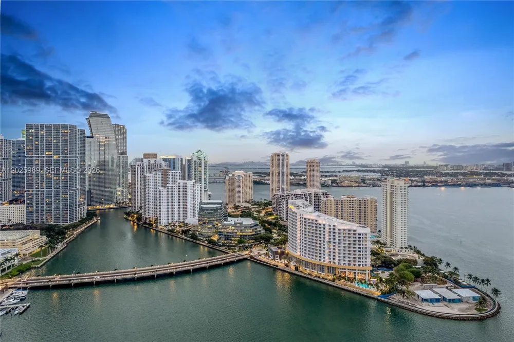 701 Brickell Key Blvd #512 Miami, FL 33131