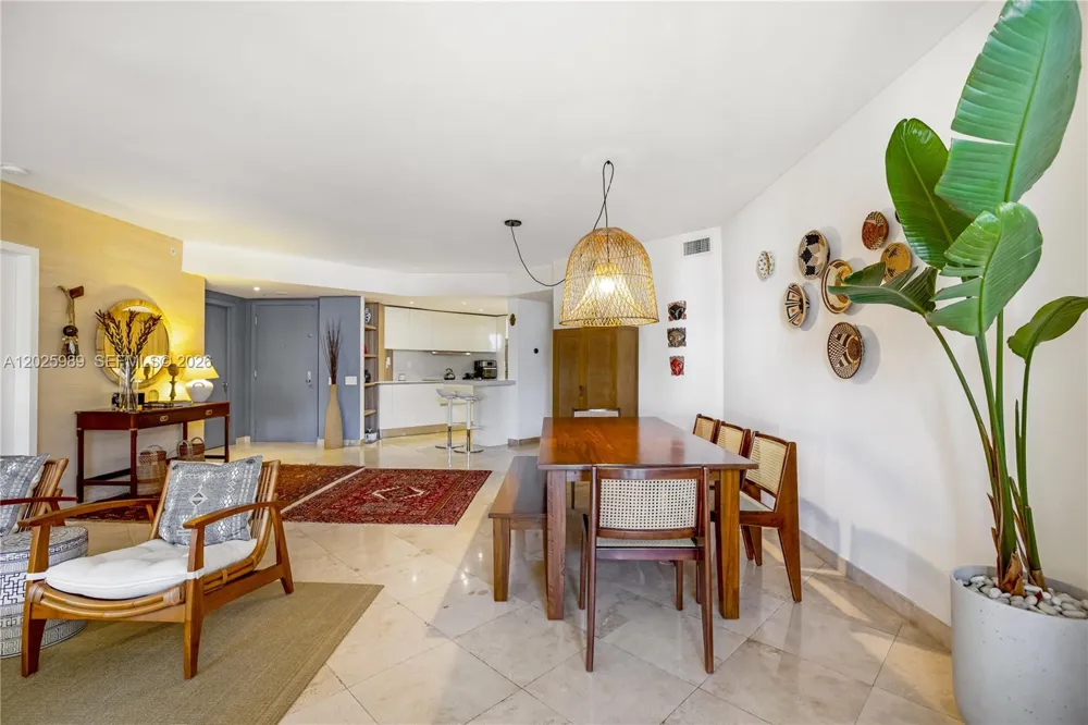 701 Brickell Key Blvd #512 Miami, FL 33131