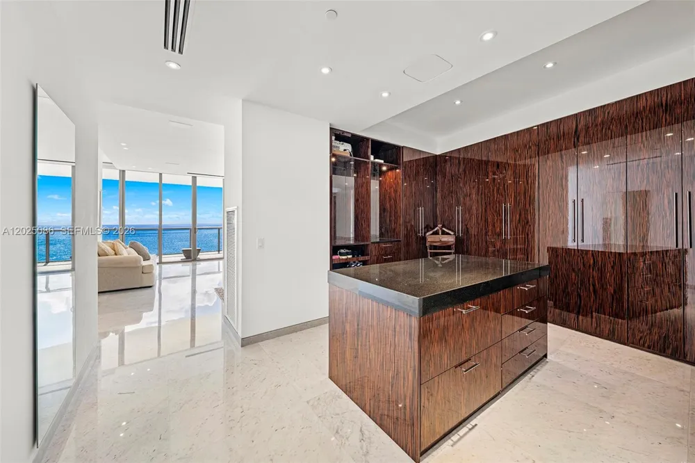 9701 Collins Ave #2001S Bal Harbour, FL 33154