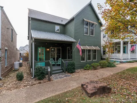 13 Redbud Street