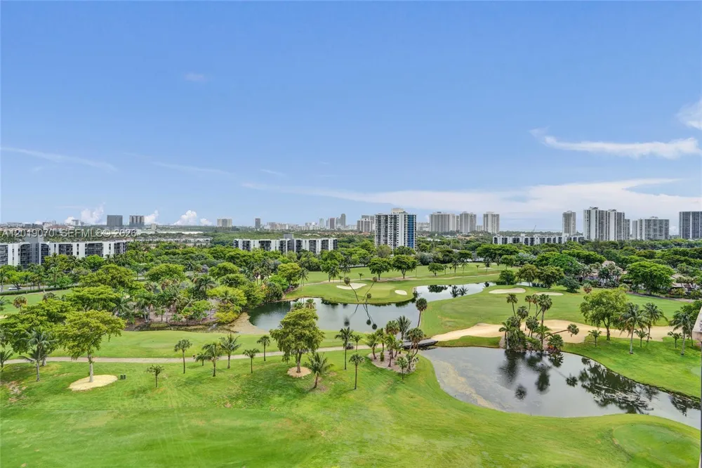 20379 W Country Club Dr #1440