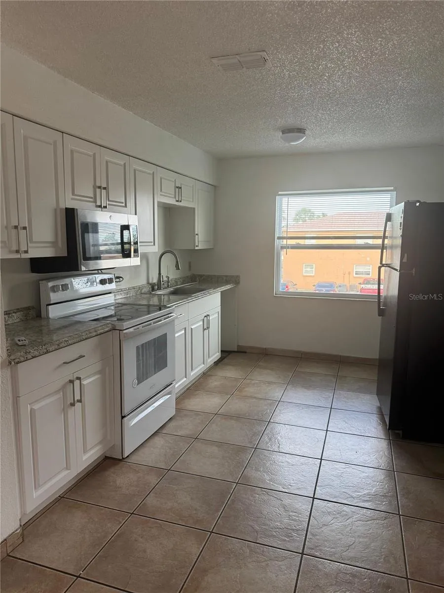712 MICHIGAN CT #3 St Cloud, FL 34769
