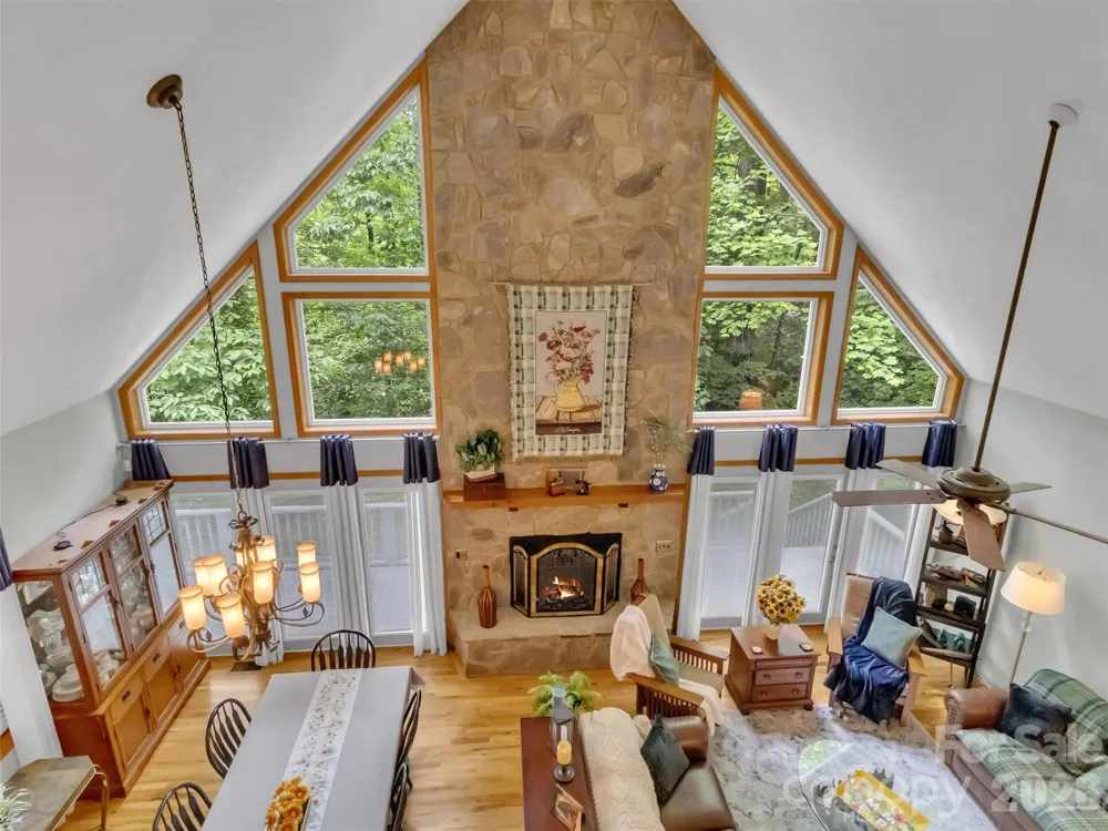 33 Buttercup Place Maggie Valley, NC 28751