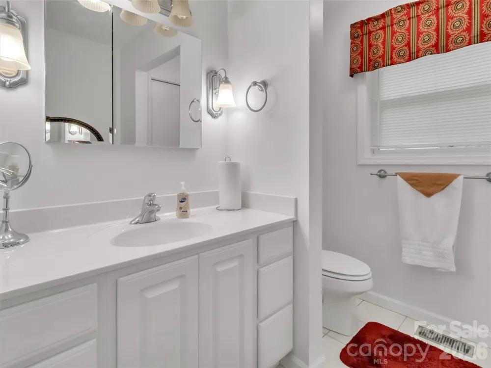 33 Buttercup Place Maggie Valley, NC 28751