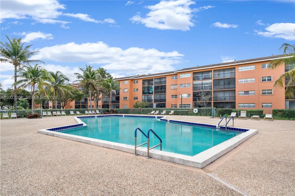 12901 SW 15th Ct #208V Pembroke Pines, FL 33027