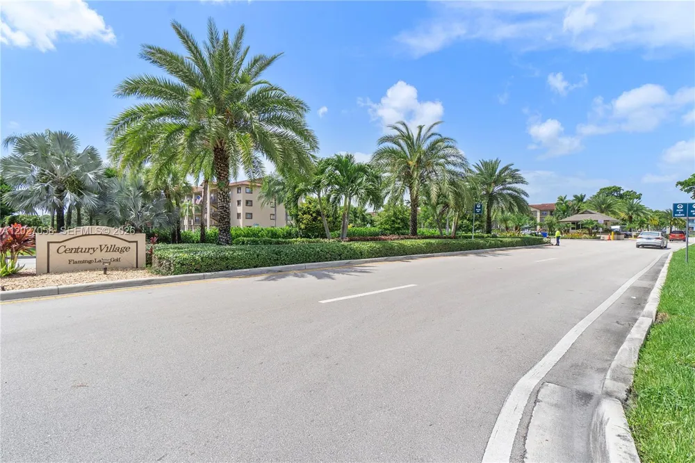 12901 SW 15th Ct #208V Pembroke Pines, FL 33027