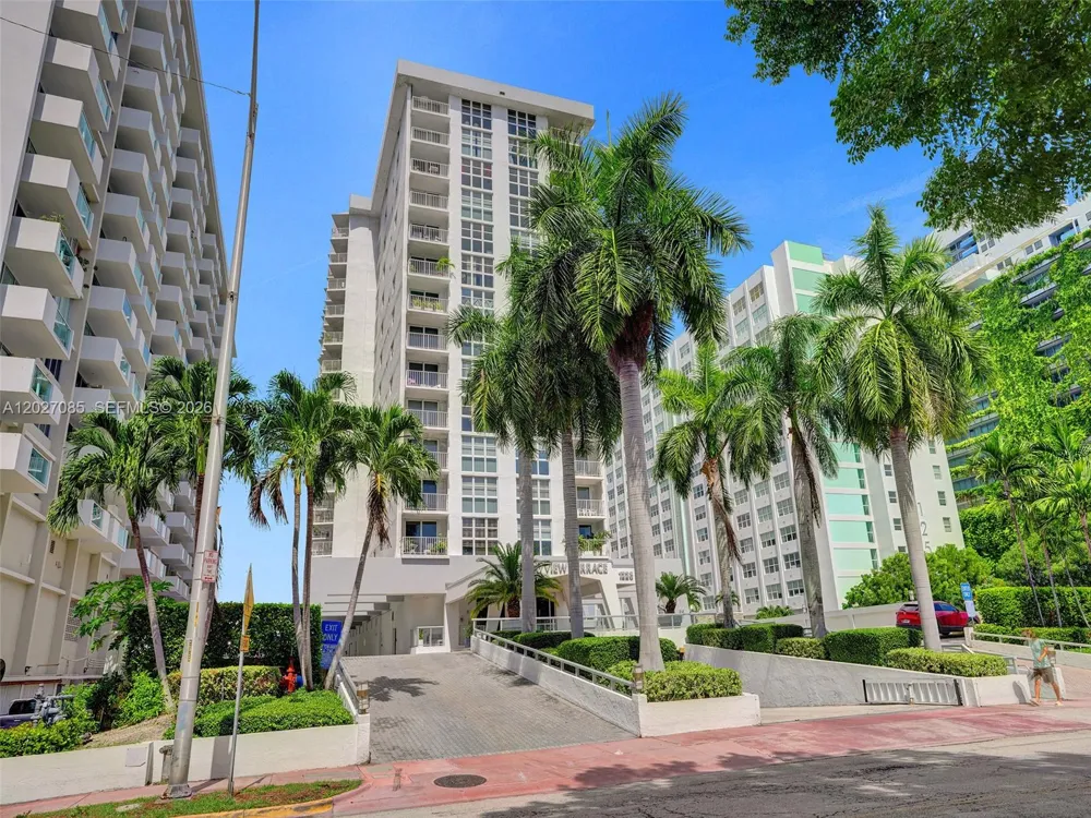 1228 West Ave #1404 Miami Beach, FL 33139