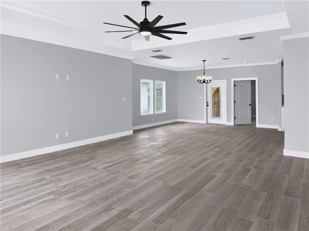 8121 Berenstain Drive Corpus Christi, TX 78414