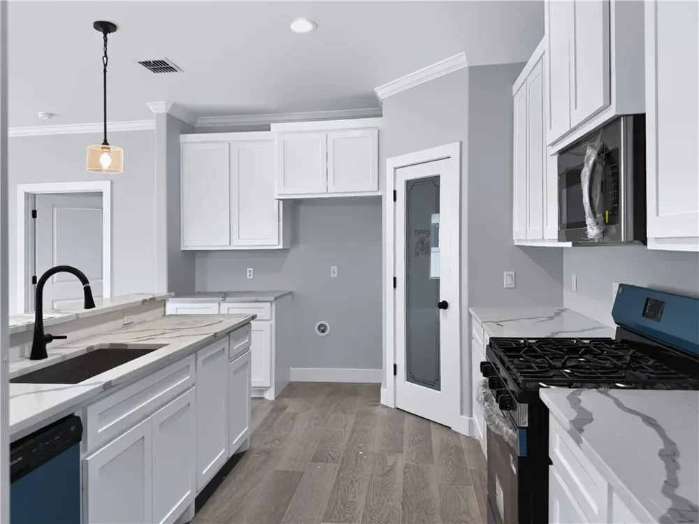8121 Berenstain Drive Corpus Christi, TX 78414
