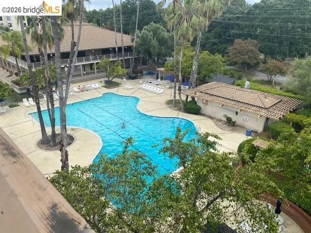 360 Civic Dr Walnut Creek, CA 94596